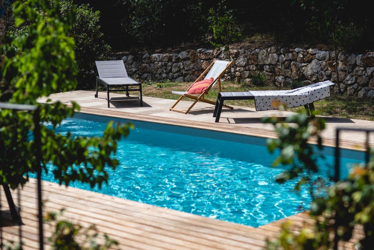 Bed and Breakfast Les Manaux En Provence Roquevaire Exterior foto