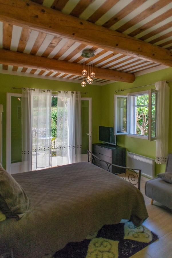 Bed and Breakfast Les Manaux En Provence Roquevaire Exterior foto